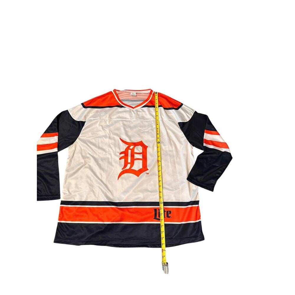 Detroit Tigers 2XL Hockey Jersey - Picture 7 of 11